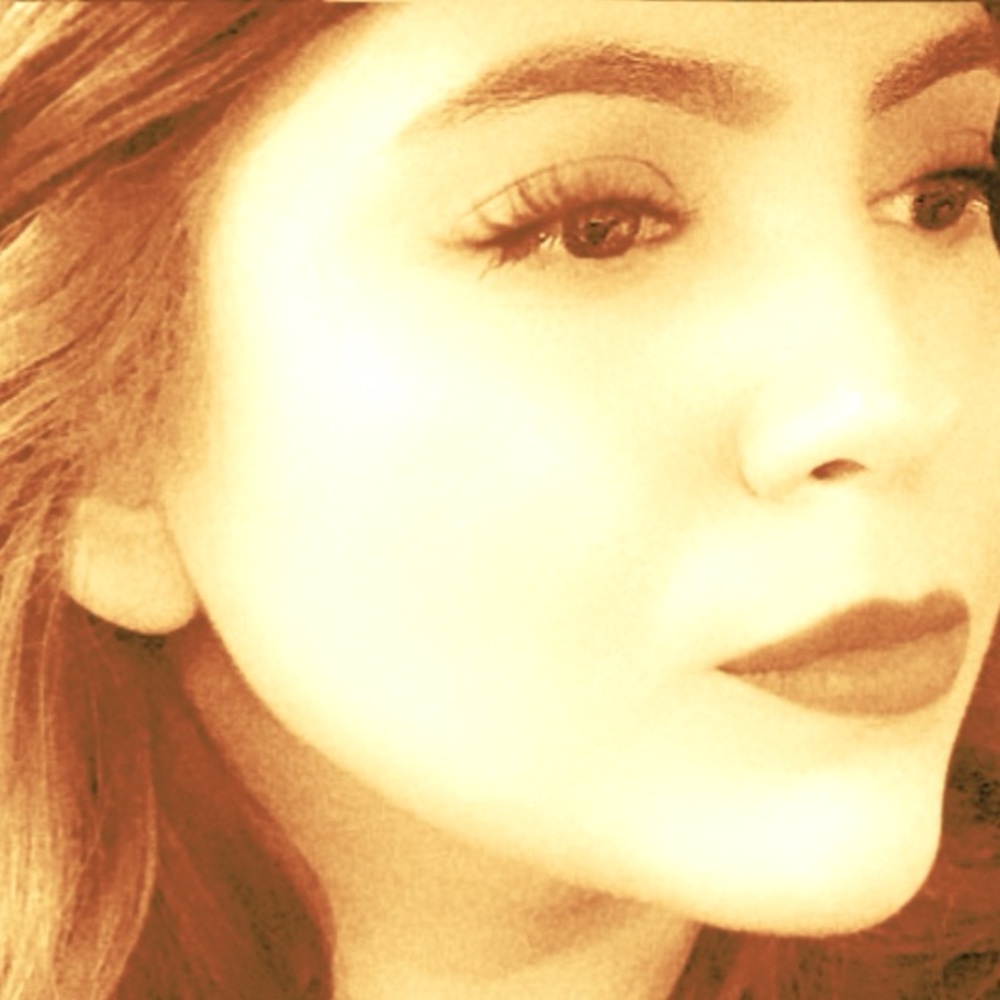 Meet your Posher, Vivian